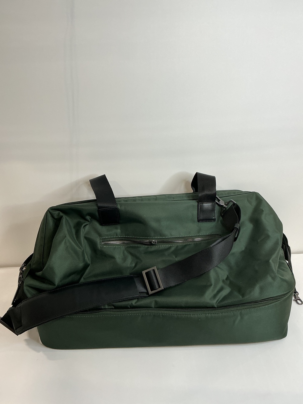 Voyage Nylon Dual Compartment Weekender